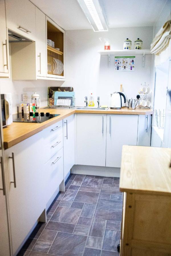 Standing Stones Cottage อาร์บรอท ภายนอก รูปภาพ