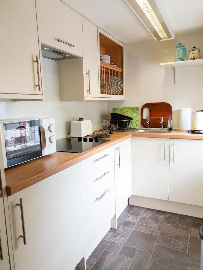 Standing Stones Cottage อาร์บรอท ภายนอก รูปภาพ